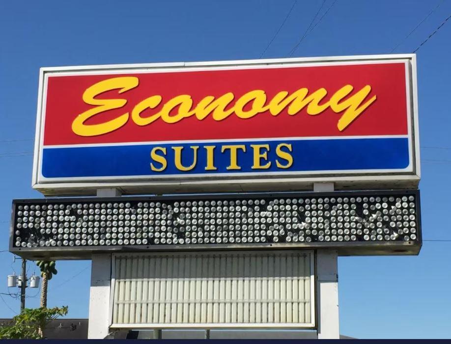 Economy Suites 윈터헤이븐 외부 사진
